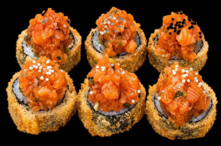 Futo Tatar Łosoś Roll